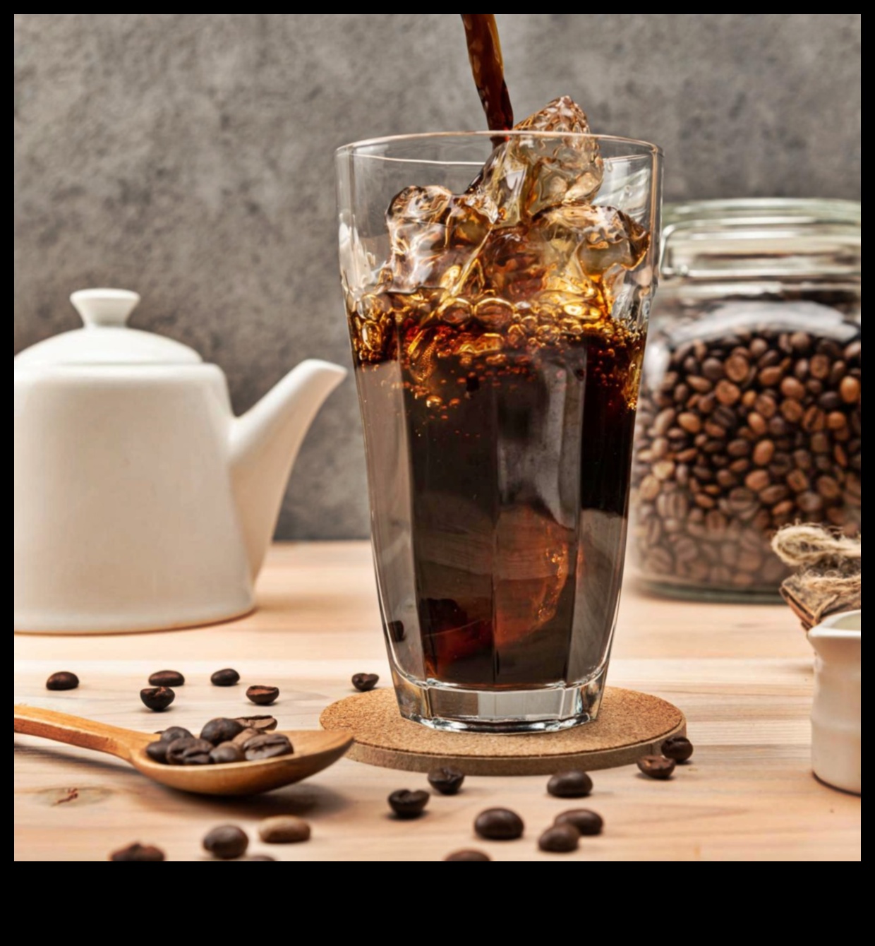 Refrigerat și îndrăzneț: Creșteți-vă ziua cu Cold Brew Bliss